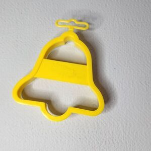 Wilton Cookie Cutter Bell Yellow New